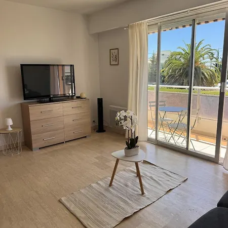 Cosy D Juan Les Pins A 5 Min A Pied