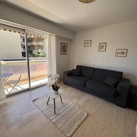 Cosy D Juan Les Pins A 5 Min A Pied *